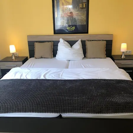 Haus Stadt Hannover Am Park Panzió Rollshausen